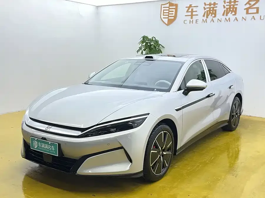 BYD Han L 2025