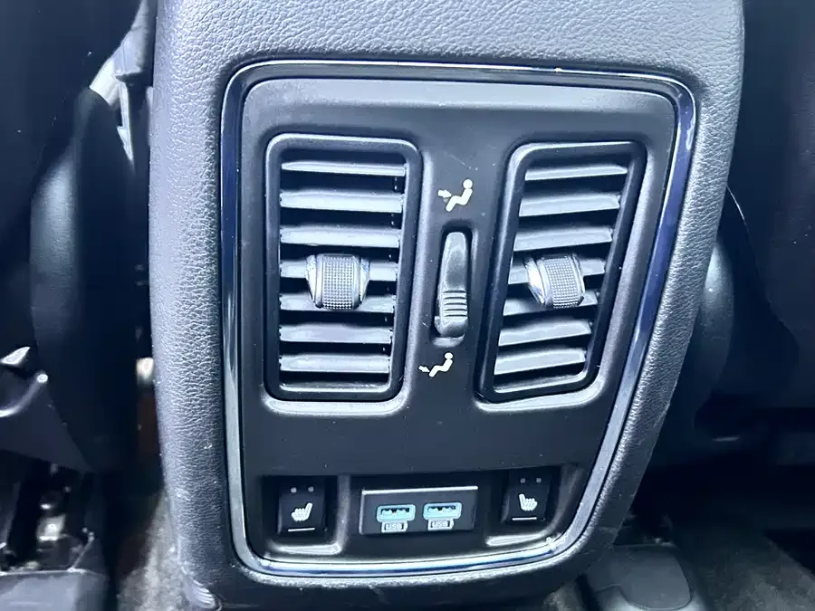 Jeep Grand Cherokee Grand Cherokee (Imported) 2021 3.0L 80th Anniversary Edition 2022 — миниатюра 5