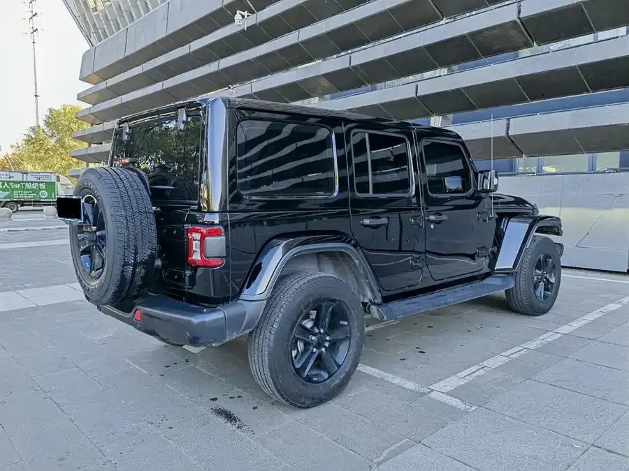 Jeep Wrangler Wrangler 2022 2.0T Highland Four-Door Edition 2022 — миниатюра 5