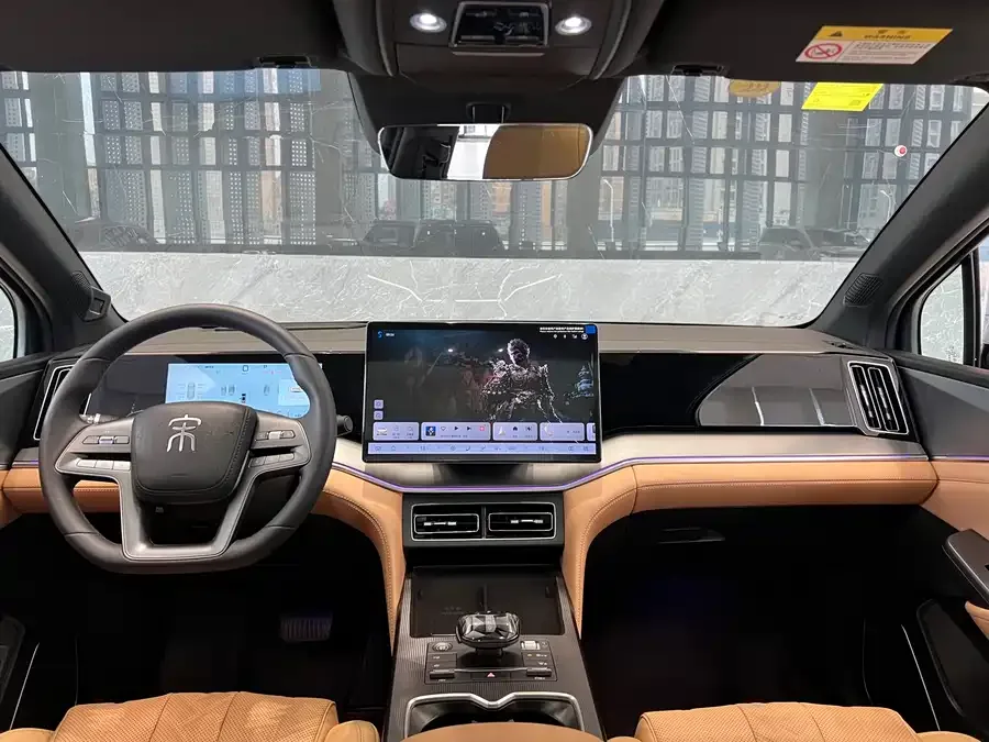 BYD Song L DM-i Song L DM-i 2025 Intelligent Driving Edition 160km Beyond Edition 2025 — миниатюра 2