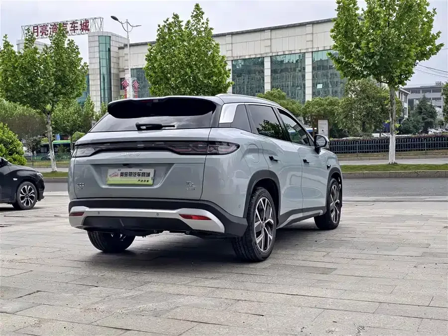 BYD Song L DM-i Song L DM-i 2025 Intelligent Driving Edition 160km Beyond Edition 2025 — миниатюра 3