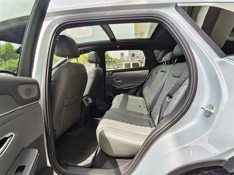 BYD Song L DM-i Song L DM-i 2025 Intelligent Driving Edition 160km Beyond Edition 2025 — миниатюра 5