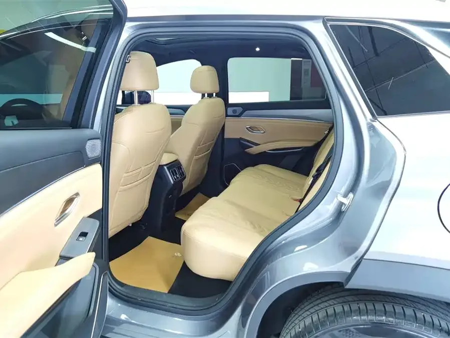 BYD Song L DM-i Song L DM-i 2024 112km Surpassing Edition 2025 — миниатюра 5