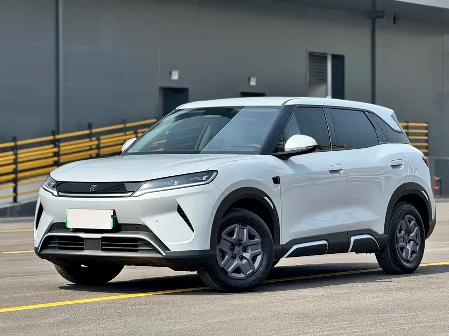 BYD Yuan UP Yuan UP 2025 Smart Driving Edition 401KM Vitality Edition 2025 — фото 1, купить с доставкой в Москву