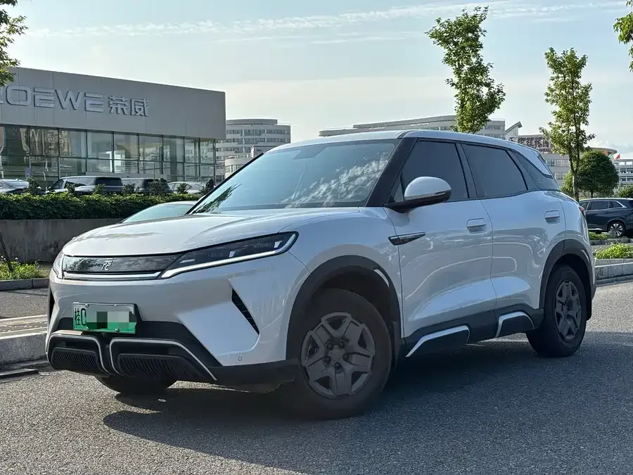 BYD Yuan UP Yuan UP 2024 401KM Vitality Edition 2024 — фото 1, купить с доставкой в Москву
