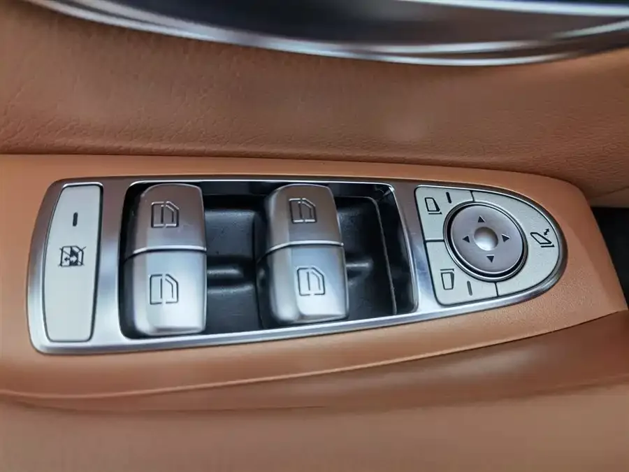 Mercedes-Benz CLS Mercedes-Benz CLS 2023 facelift CLS 300 Dynamic 2023 — миниатюра 3