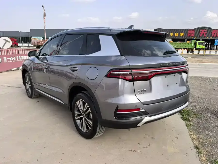 BYD Song Pro New Energy Song Pro New Energy 2022 DM-i 51km Luxury Edition 2022 — миниатюра 4