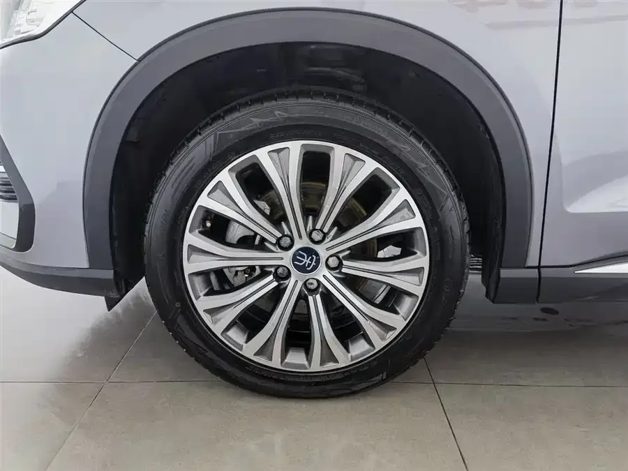 BYD Song Pro New Energy Song Pro New Energy 2022 DM-i 110km Flagship Pro 2023 — миниатюра 5