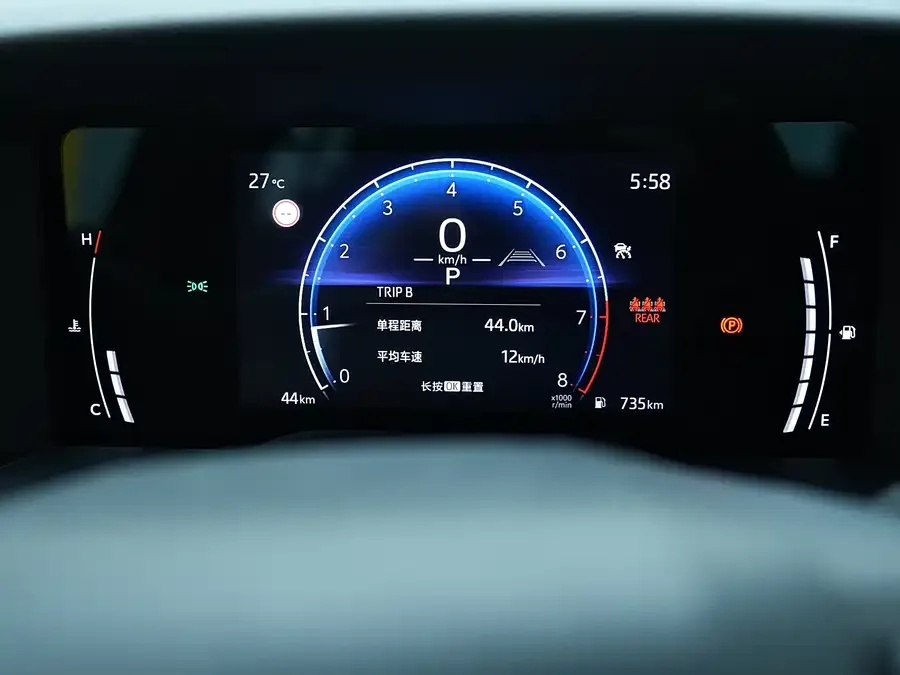 Toyota Camry Camry 2026 2.0GVP Luxury Edition 2026 — миниатюра 3