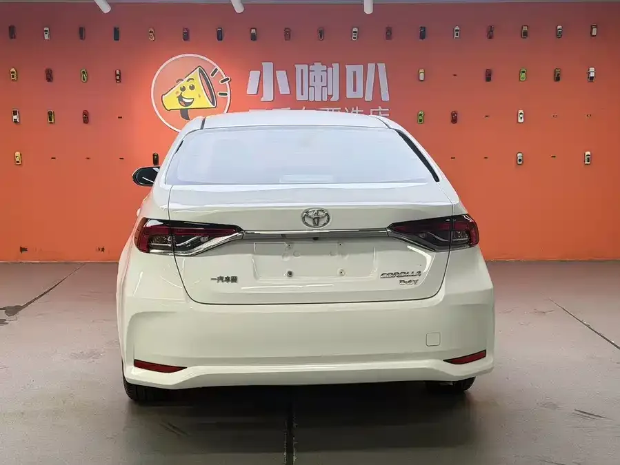 Toyota Corolla Corolla 2021 1.2T S-CVT Luxury Edition 2022 — миниатюра 2