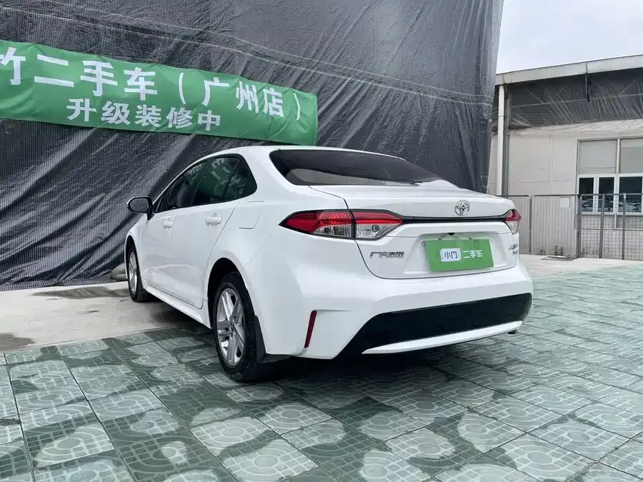 Toyota Levin 2022 Lelink 185T CVT Luxury Edition 2022 — миниатюра 2