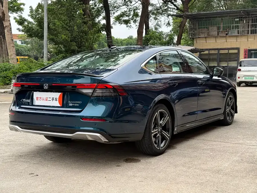 Honda Accord New Energy Accord New Energy 2023 2.0L e:PHEV Flagship Edition 2023 — миниатюра 2