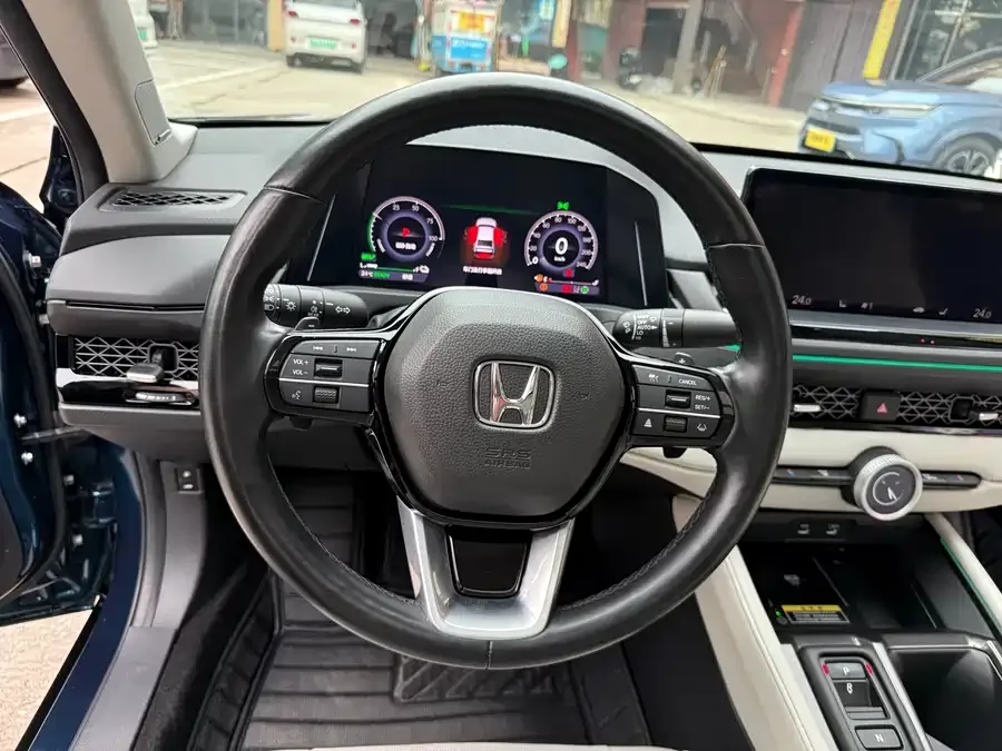 Honda Accord New Energy Accord New Energy 2023 2.0L e:PHEV Flagship Edition 2023 — миниатюра 4