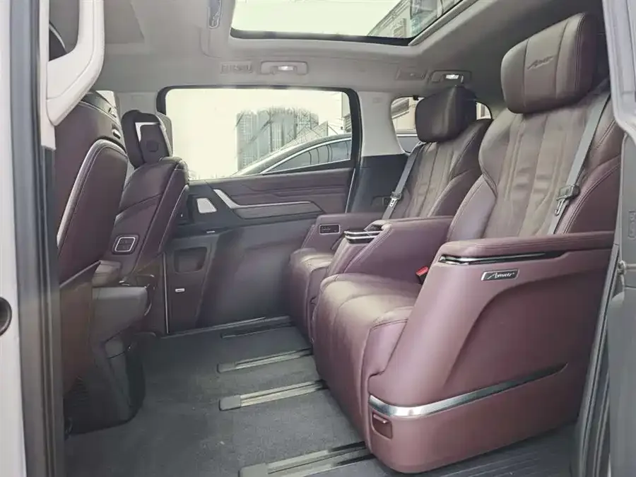 Buick Century Century 2023 2.0T Six-seat Yunshi Edition 2023 — миниатюра 3