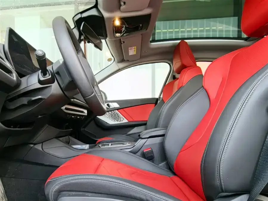 BMW 2 Series BMW 2 Series 2025 225L M Sports Package 2025 — миниатюра 4