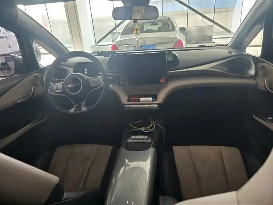 BYD Dolphin Dolphin 2023 420km Freedom Edition 2023 — миниатюра 3