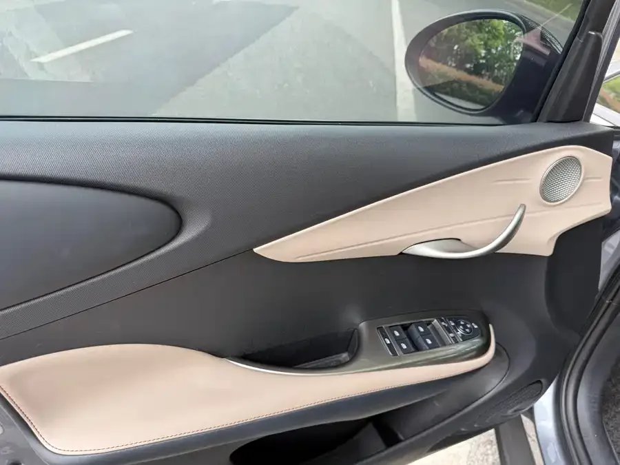 BYD Dolphin Dolphin 2023 420km Fashion Edition 2023 — миниатюра 2