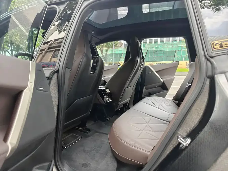 BMW iX 2022 xDrive40 2023 — миниатюра 4