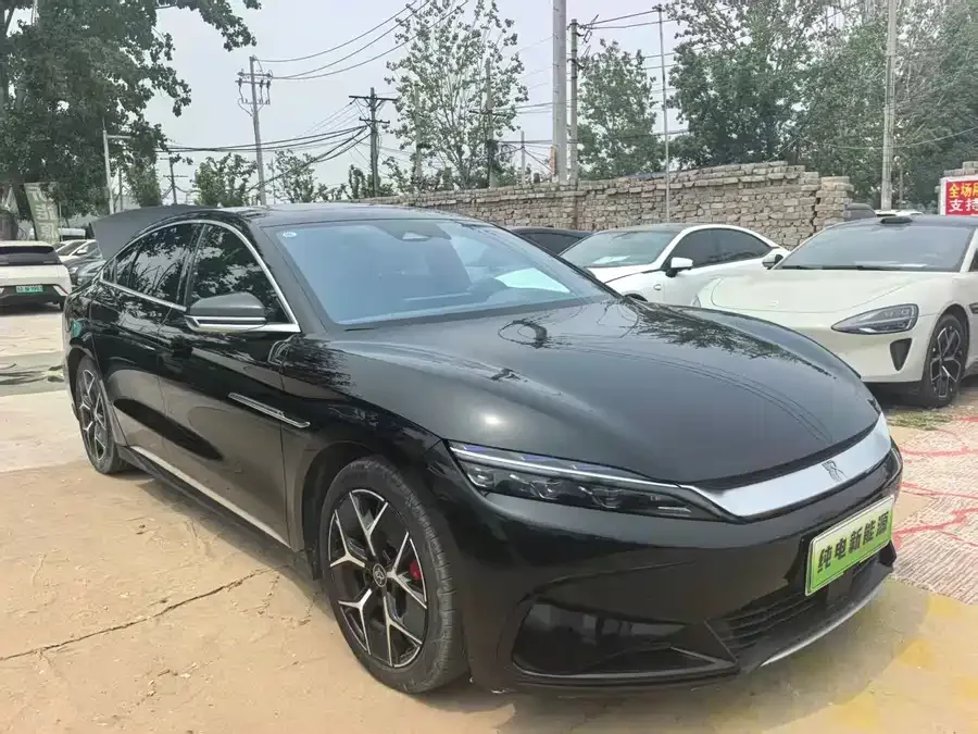 BYD Second-hand Han 2024 EV Honor Edition 715KM Front-wheel Drive Flagship 2024 — фото 1, купить с доставкой в Москву