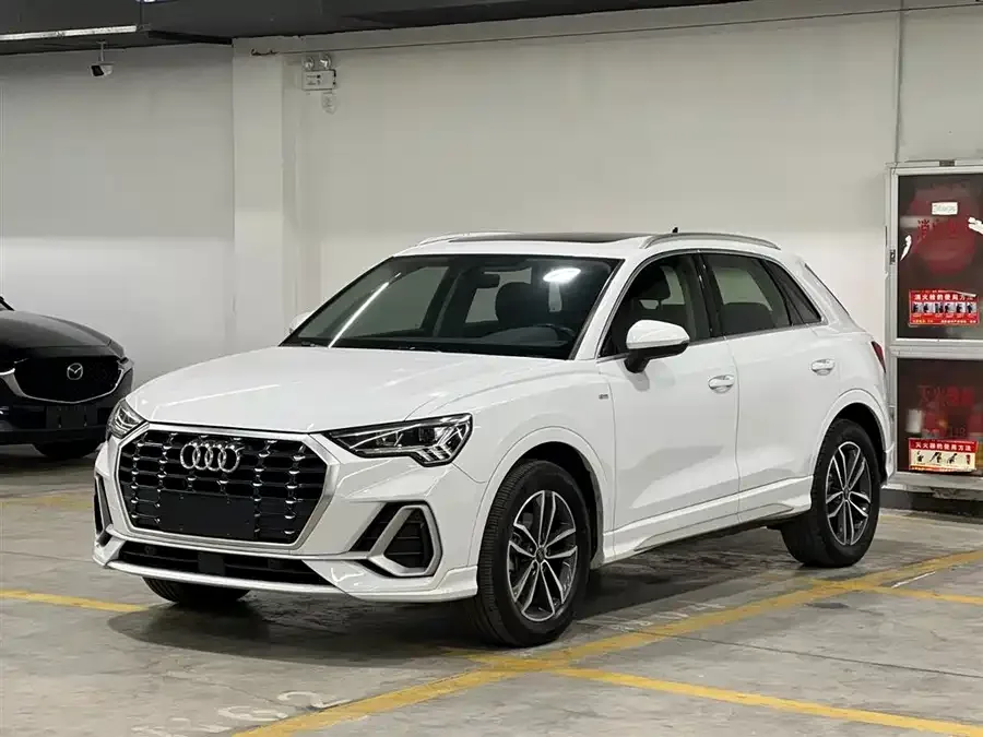 Audi Q3 2022 35 TFSI aggressive and dynamic model 2022 — фото 1, купить с доставкой в Москву