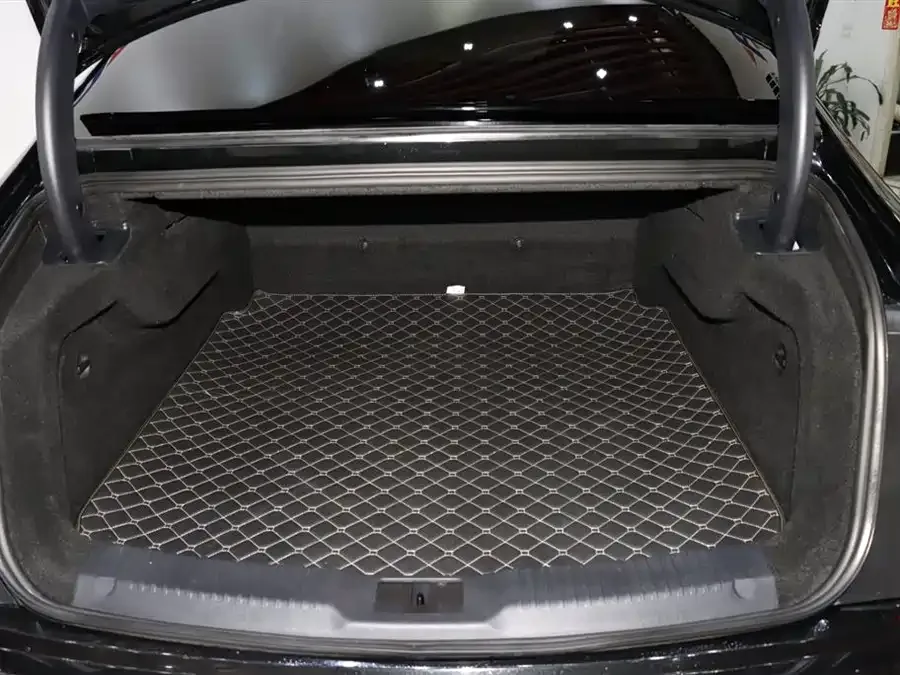 Hongqi H9 Hongqi H9 2022 2.0T Intelligent Connection Flagship Edition 2023 — миниатюра 5