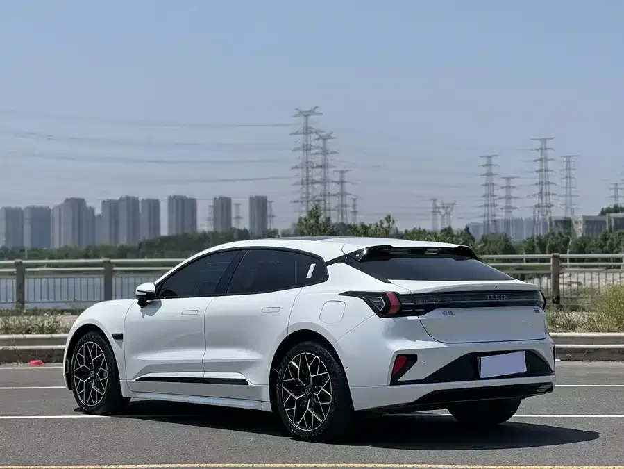 Zeekr 001 Zeekr 001 2024 ME version 100kWh 4WD 2024 — миниатюра 3