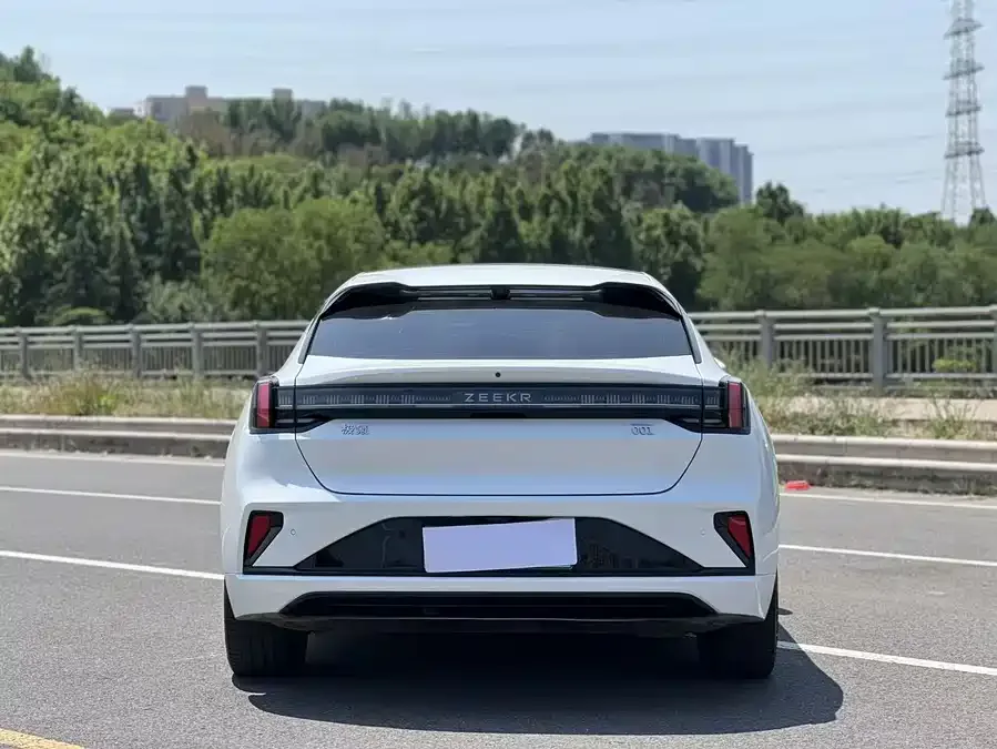 Zeekr 001 Zeekr 001 2024 ME version 100kWh 4WD 2024 — миниатюра 5