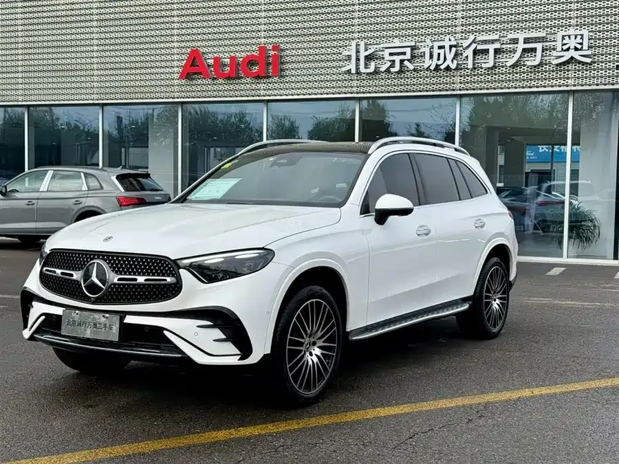 Mercedes-Benz GLC-Class 2024