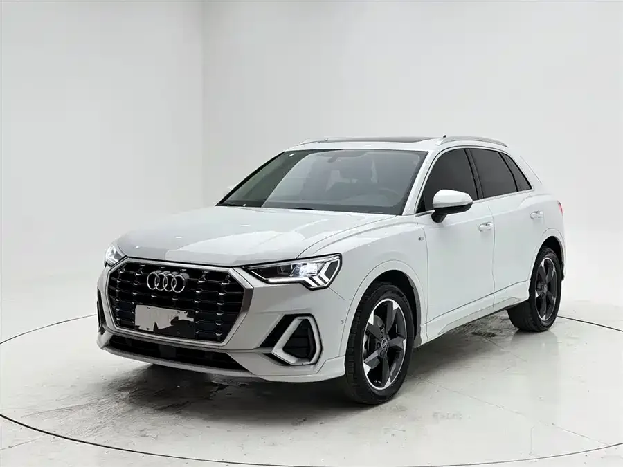 Audi Q3 2022