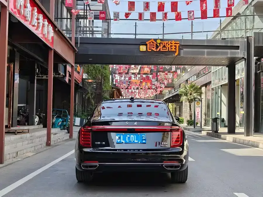 Hongqi H9 Hongqi H9 2022 2.0T Intelligent Connection Flagship Edition 2023 — миниатюра 5