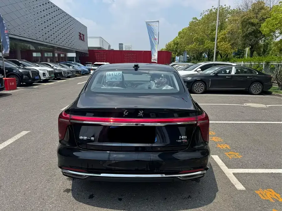 Hongqi H5 Hongqi H5 2025 2.0T Automatic Flagship Edition 2026 — миниатюра 2
