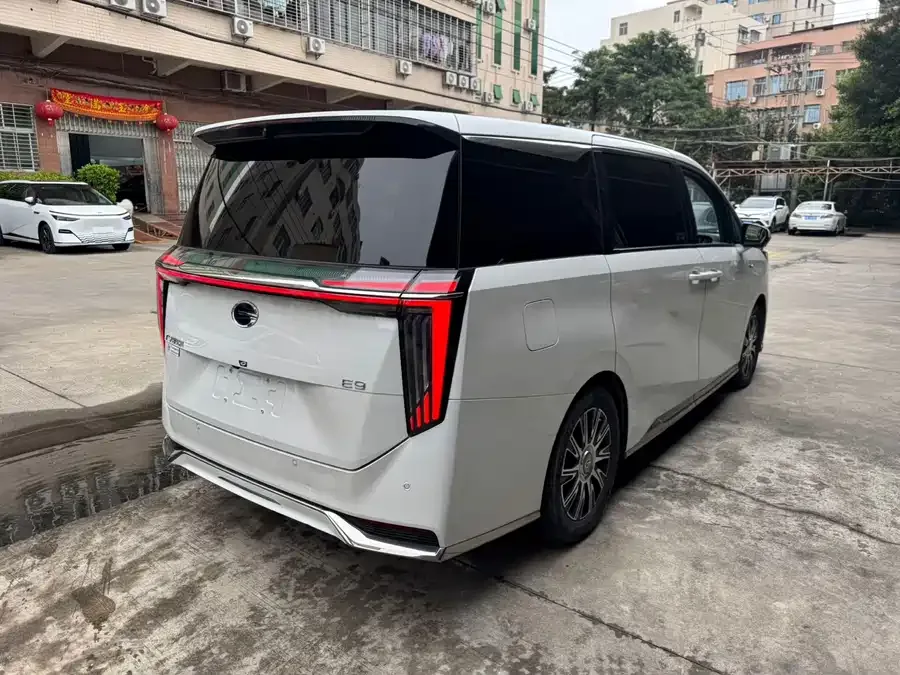 GAC Trumpchi E9 Trumpchi E9 2023 E9 MAX 2023 — миниатюра 3