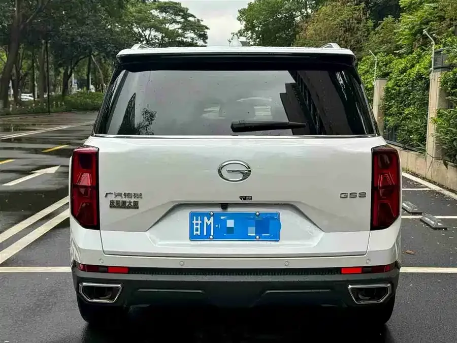GAC Trumpchi GS8 Trumpchi GS8 2022 Pilot Series 2.0TGDI 2WD Premium Edition (7 Seaters) 2022 — миниатюра 2