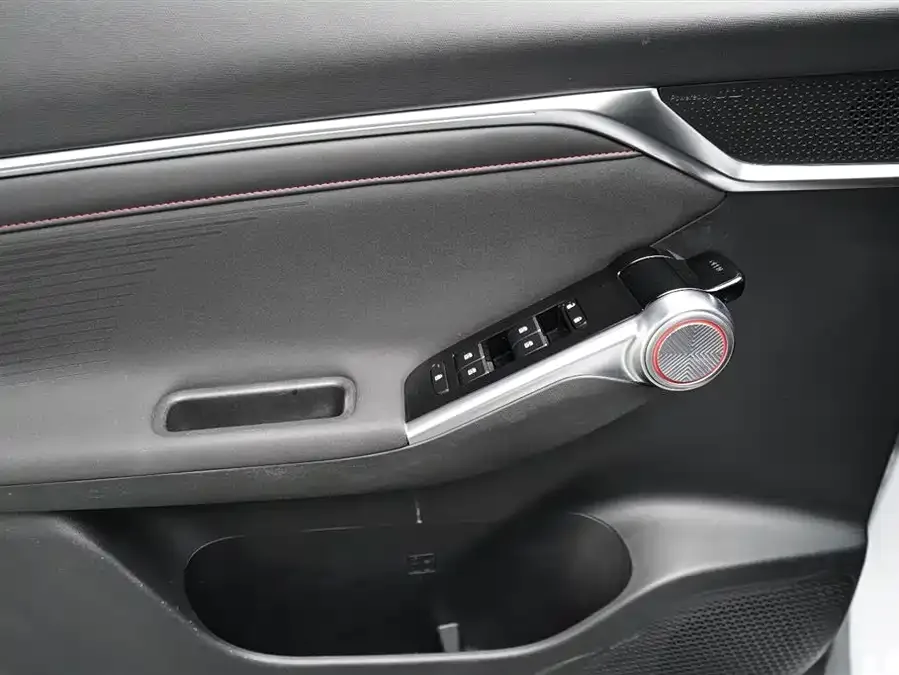 GAC Trumpchi video cool Yingku 2022 1.5T Supernova Pro Edition 2023 — миниатюра 2