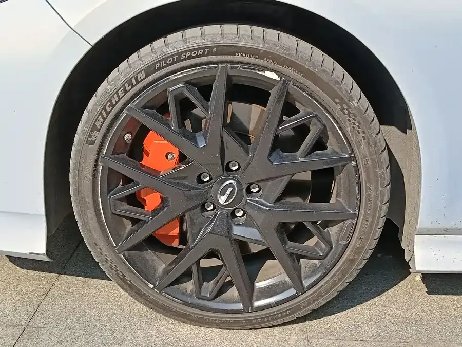 GAC Trumpchi Shadow Leopard Shadow Leopard 2024 400T Automatic Shadow Leopard R PRO Edition 2024 — миниатюра 2