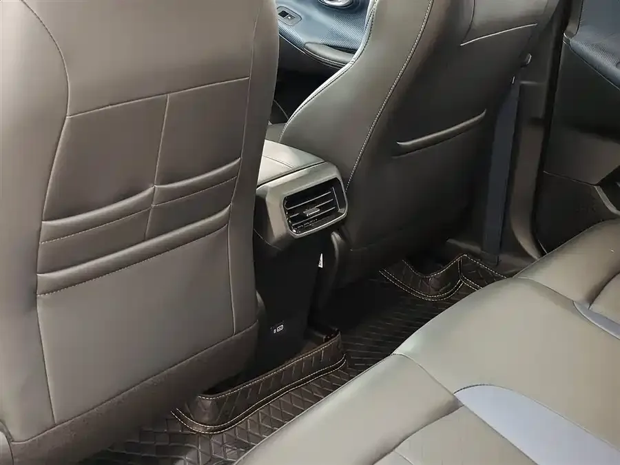 GAC Trumpchi GS3 Trumpchi GS3 2023 Shadow Speed 270T Enjoy Edition 2025 — миниатюра 3