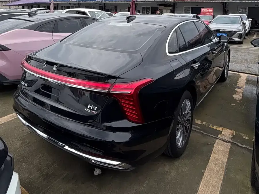 Hongqi H5 Hongqi H5 2023 2.0T Automatic Intelligent Connected Flag Edition 2022 — миниатюра 5