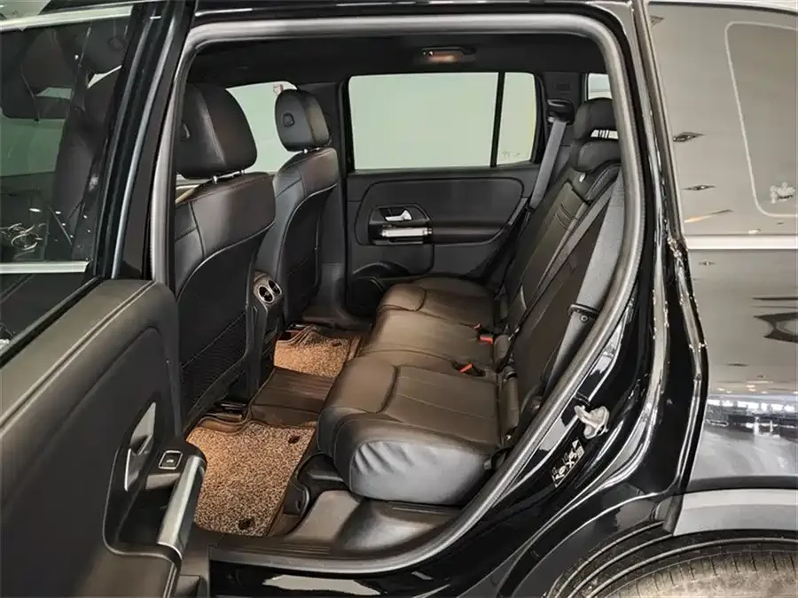 Mercedes-Benz GLB-Class Mercedes-Benz GLB 2023 GLB 220 Dynamic 2023 — миниатюра 5