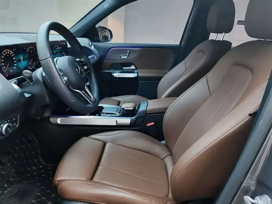 Mercedes-Benz GLB-Class Mercedes-Benz GLB 2023 GLB 220 Dynamic 2023 — миниатюра 3