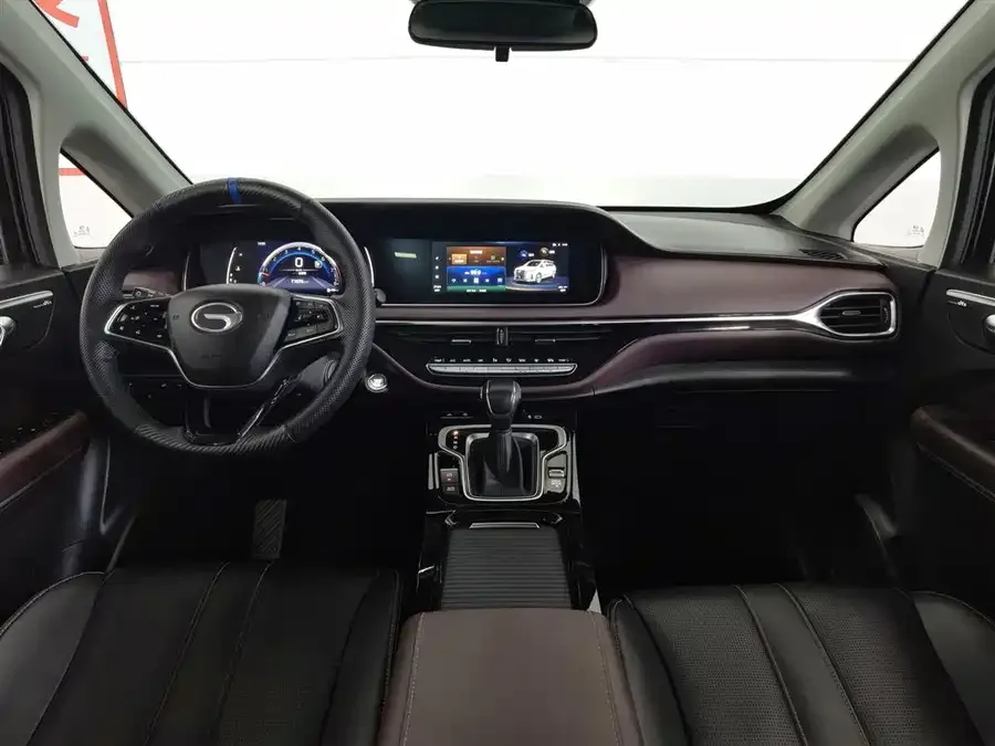 GAC Trumpchi M6 Trumpchi M6 2023 PRO 270T DCT Premium Edition 2023 — миниатюра 2