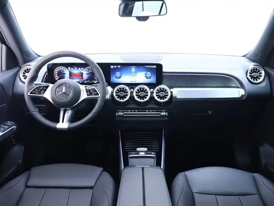 Mercedes-Benz GLB-Class Mercedes-Benz GLB 2025 GLB 220 Dynamic 2025 — миниатюра 4