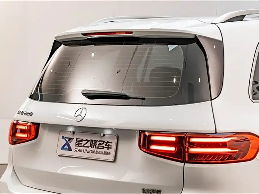 Mercedes-Benz GLB-Class Mercedes-Benz GLB 2024 facelift GLB 220 Fashion Edition 2025 — миниатюра 3