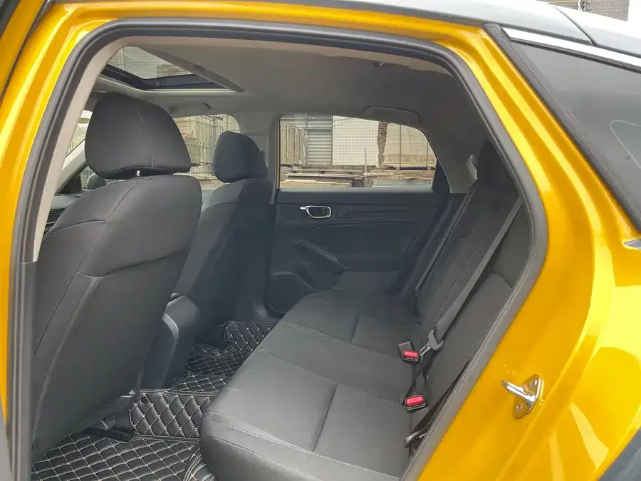 Honda Integra Stylish 2023 HATCHBACK 240TURBO Manual Exclusive Edition 2024 — миниатюра 4