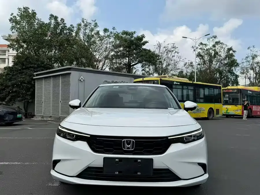 Honda Integra Stylish 2022 240TURBO CVT Fantasy NightLuxury Edition 2022 — фото 1, купить с доставкой в Москву