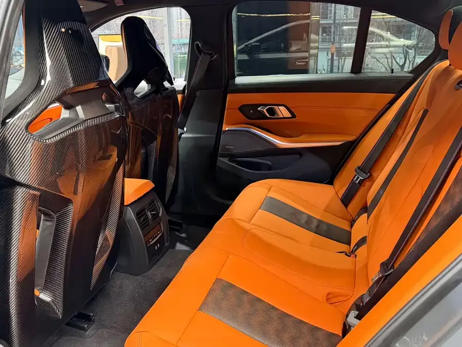 BMW M3 2023 M3 Sedan Thunder Edition 2024 — миниатюра 3