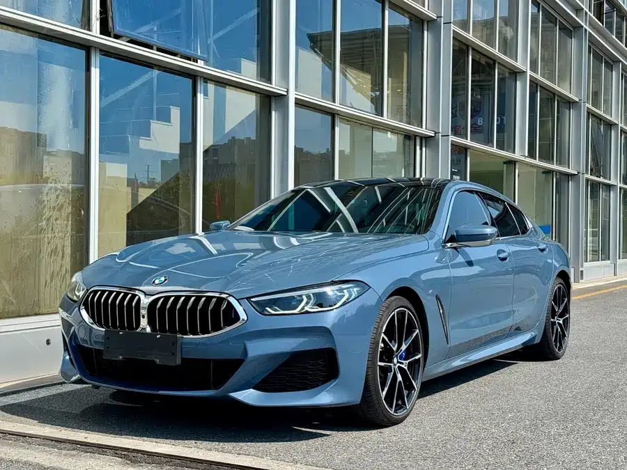 BMW 8 Series 2022