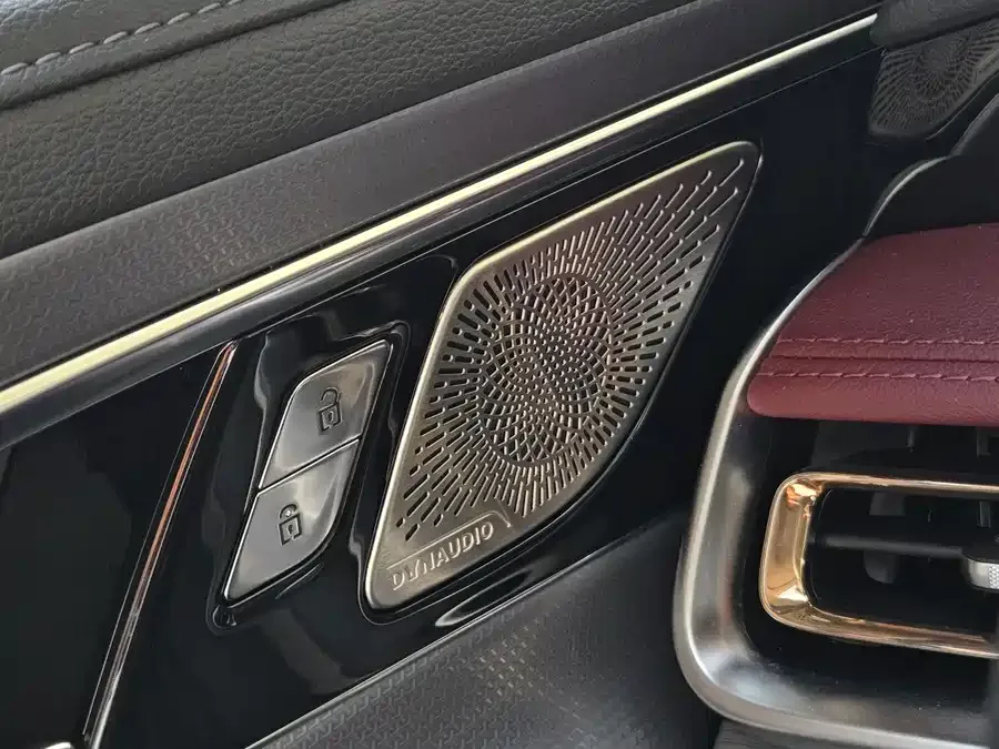 Hongqi H5 Hongqi H5 2023 2.0T Automatic Intelligent Connection Flagship Edition 2024 — миниатюра 3