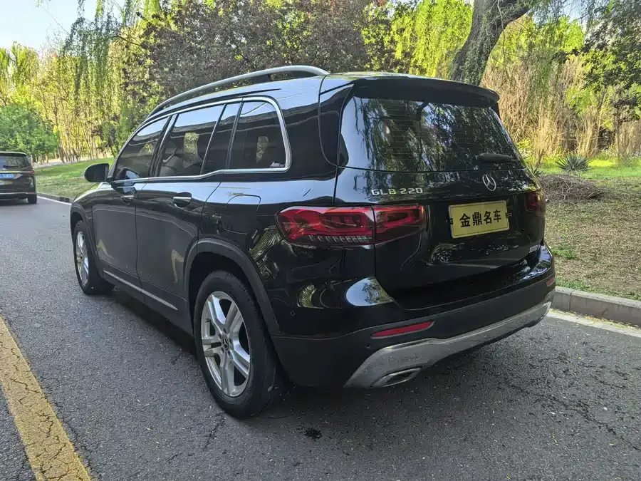 Mercedes-Benz GLB-Class Mercedes-Benz GLB 2021 GLB 200 Dynamic 2022 — миниатюра 2