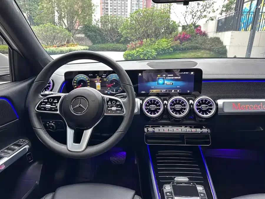 Mercedes-Benz GLB-Class Mercedes-Benz GLB 2022 GLB 220 Fashion Edition 2022 — миниатюра 4