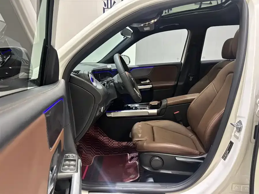Mercedes-Benz GLB-Class Mercedes-Benz GLB 2022 GLB 220 Dynamic 2022 — миниатюра 4